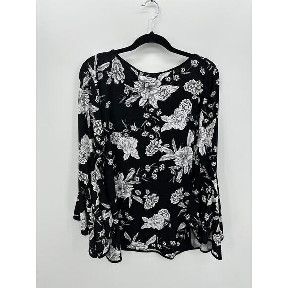 MSK Womens Black Floral Top Size XL Bell Sleeve Boho Whimsigoth Dark Fairy - Picture 2 of 7
